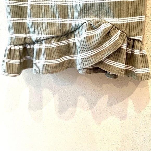 LELIS Olive green Striped Ruffled Mini Dress size L - Picture 5 of 10